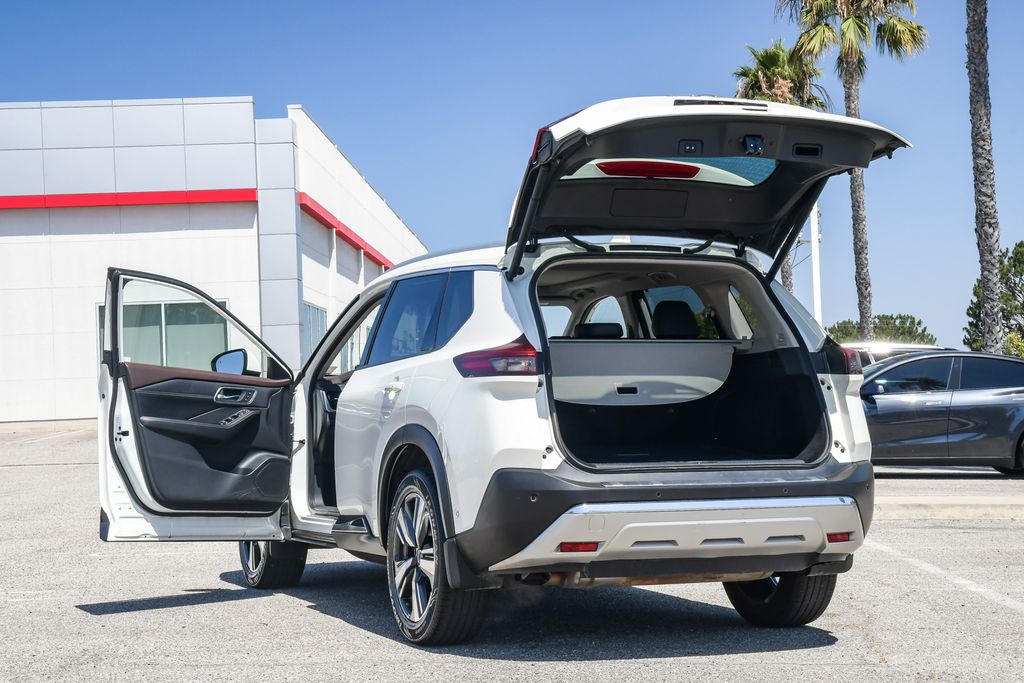 Thumbnail: 2023 Nissan Rogue - 27