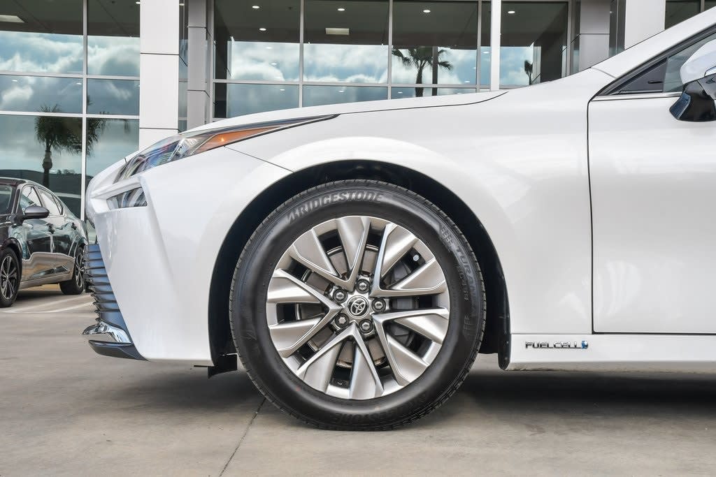 2023 Toyota Mirai XLE 8