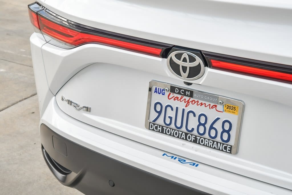 2023 Toyota Mirai XLE 7