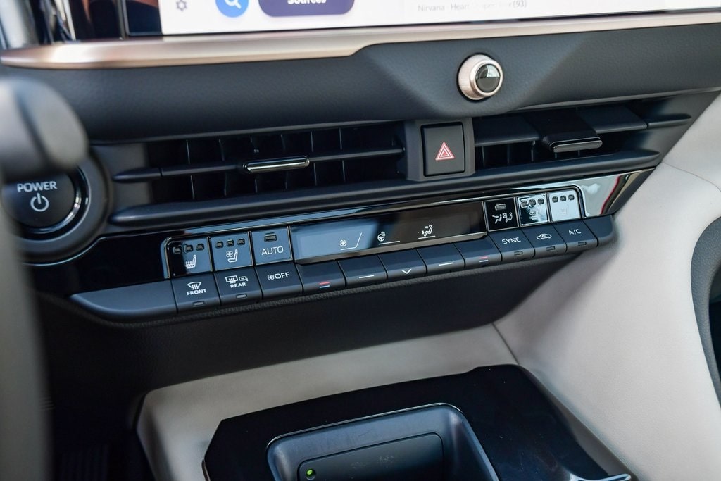 Thumbnail: 2026 Toyota Crown - 29