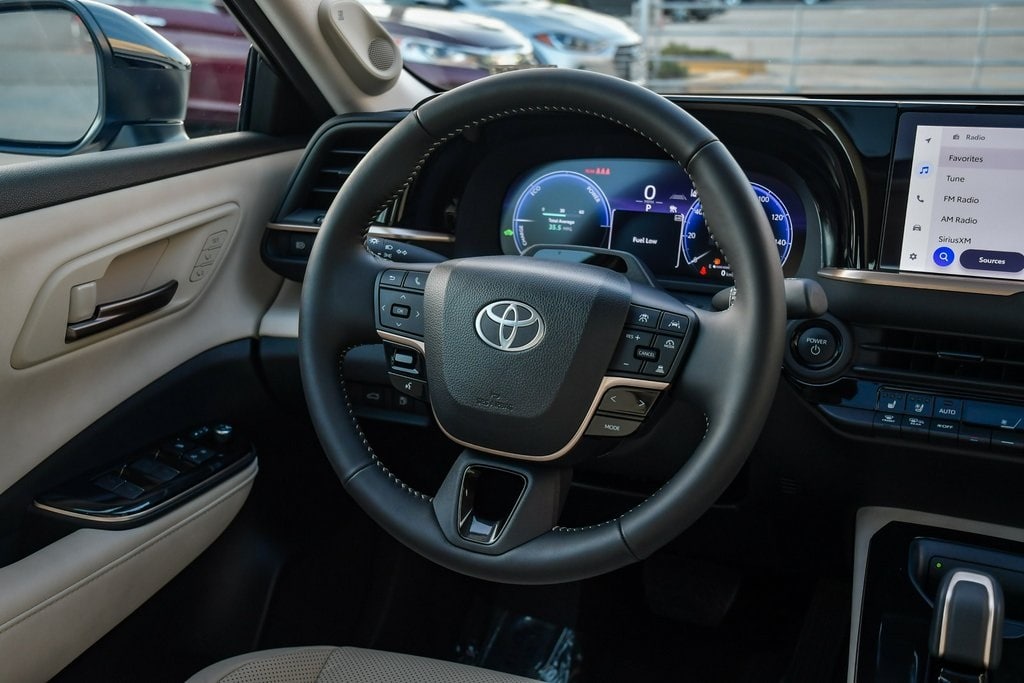 Thumbnail: 2026 Toyota Crown - 2