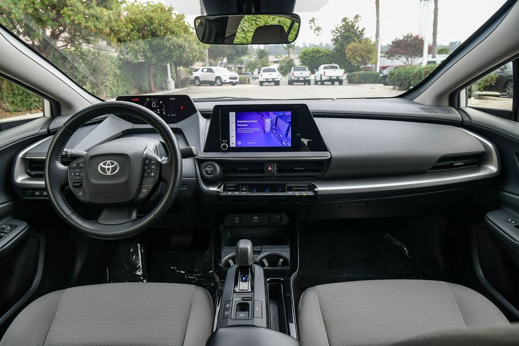 Thumbnail: 2025 Toyota Prius - 9