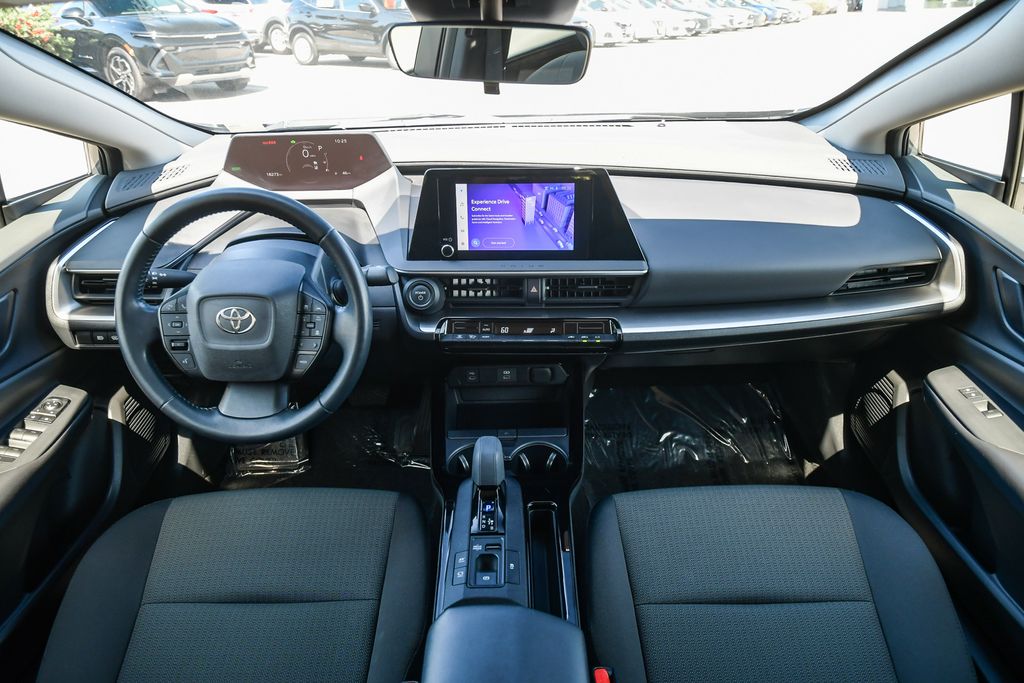Thumbnail: 2023 Toyota Prius - 8