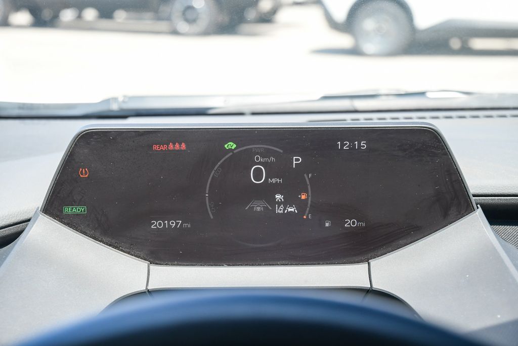 Thumbnail: 2024 Toyota Prius - 24