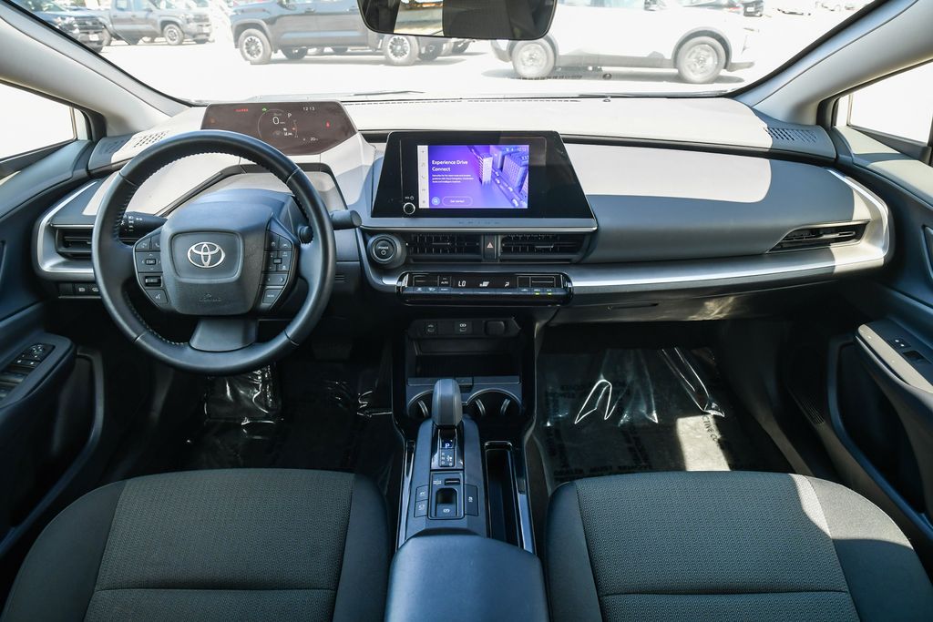 Thumbnail: 2024 Toyota Prius - 8
