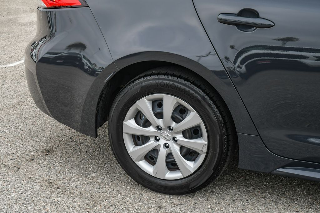 Thumbnail: 2024 Toyota Corolla - 6