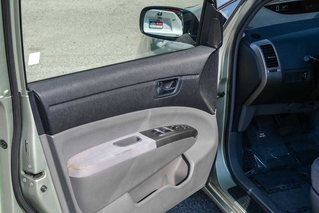 Thumbnail: 2009 Toyota Prius - 25