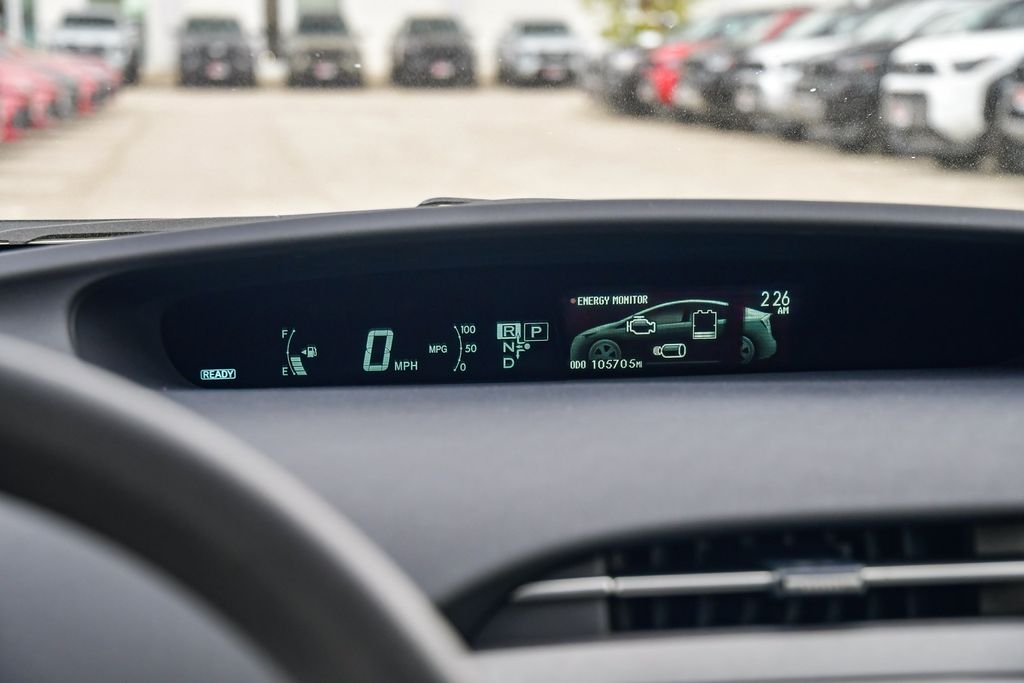 Thumbnail: 2013 Toyota Prius - 25