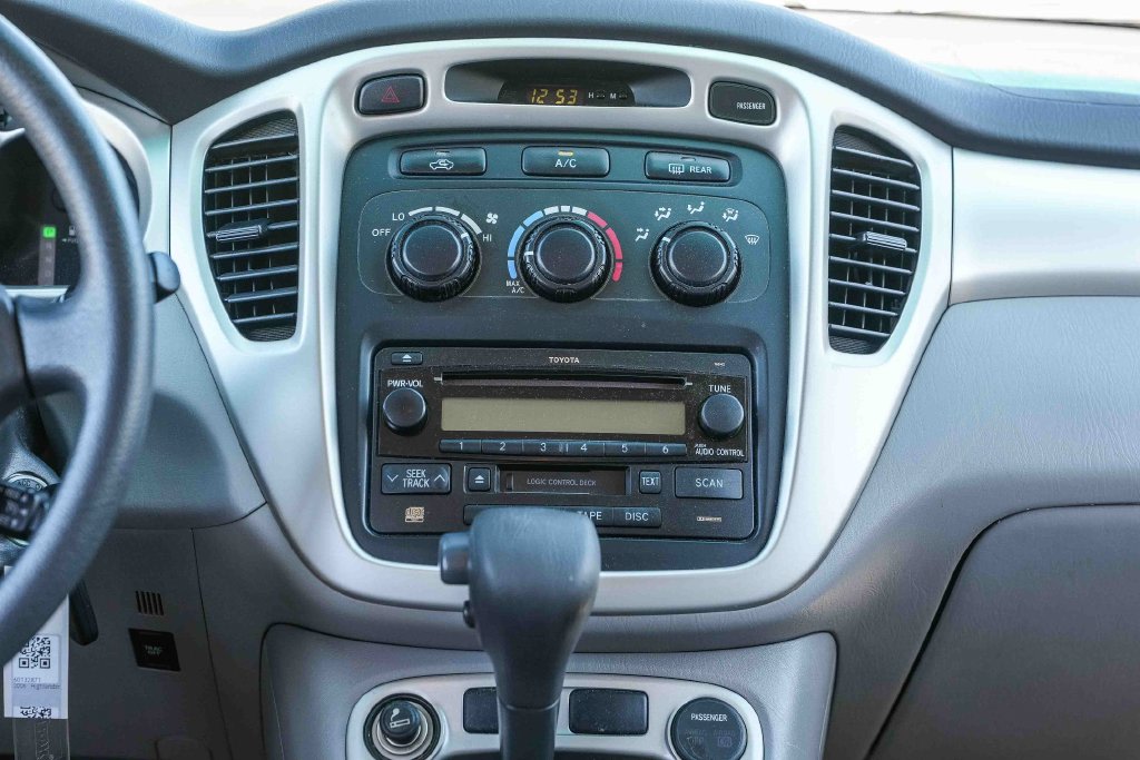 Thumbnail: 2006 Toyota Highlander - 13