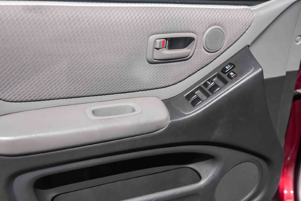 Thumbnail: 2006 Toyota Highlander - 24