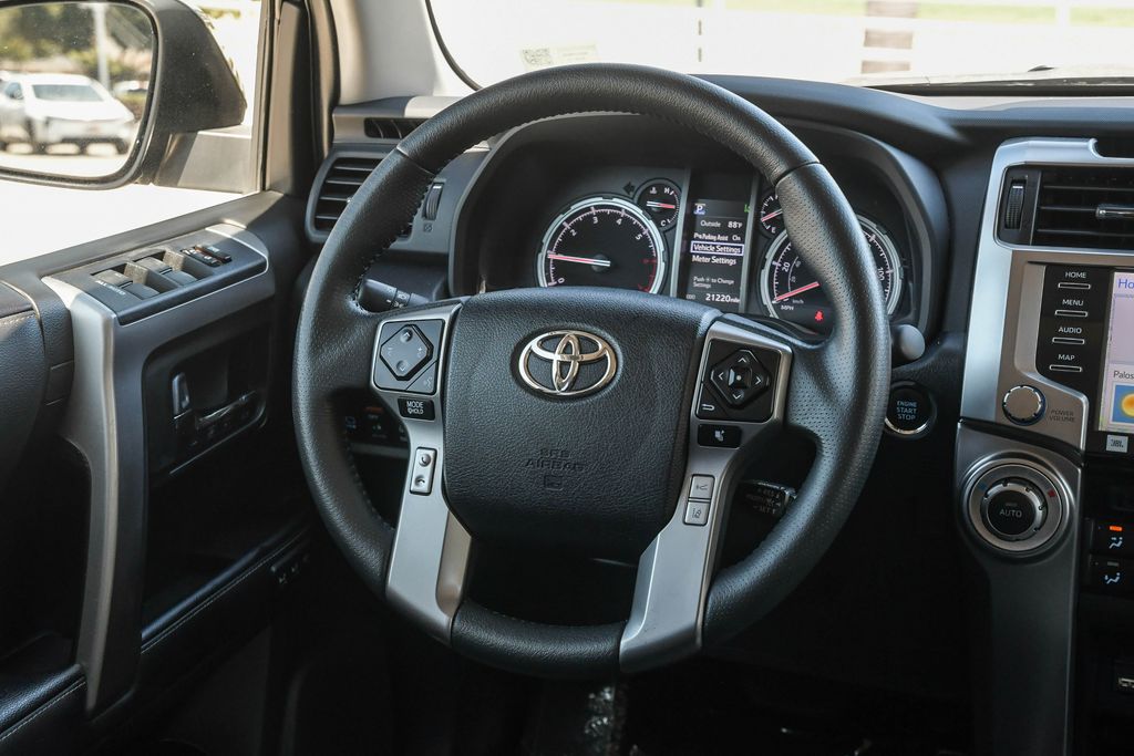 Thumbnail: 2022 Toyota 4Runner - 2