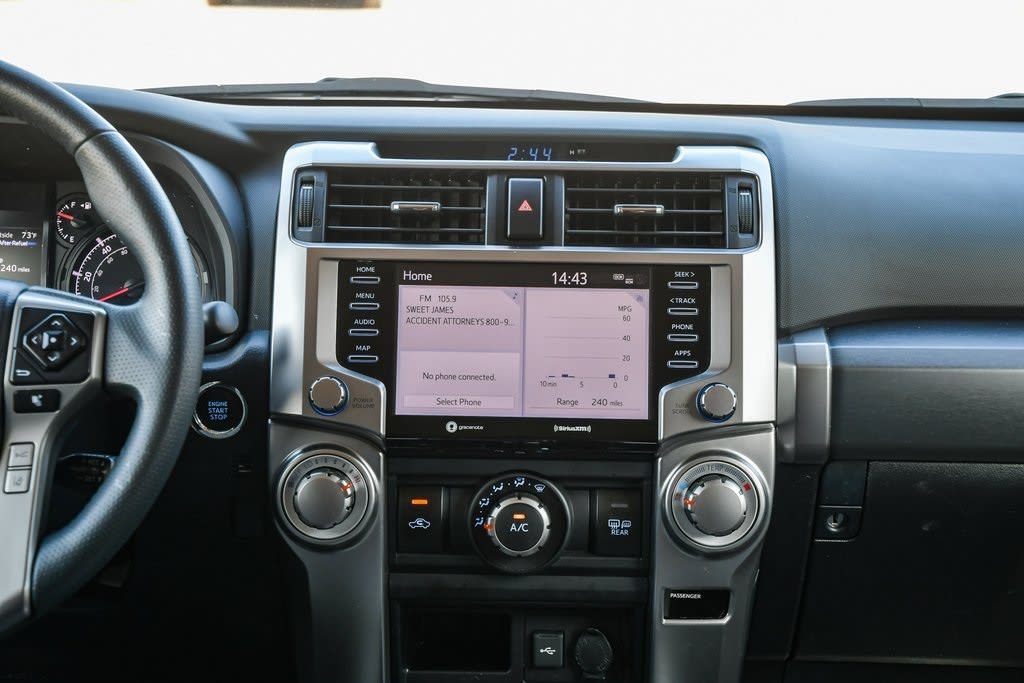 Thumbnail: 2023 Toyota 4Runner - 12