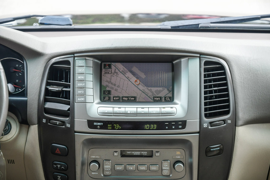 Thumbnail: 2006 Toyota Land Cruiser - 25