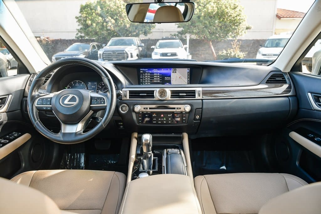 Thumbnail: 2016 Lexus GS - 9