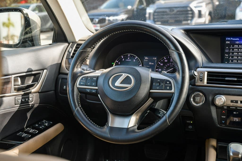 Thumbnail: 2016 Lexus GS - 2