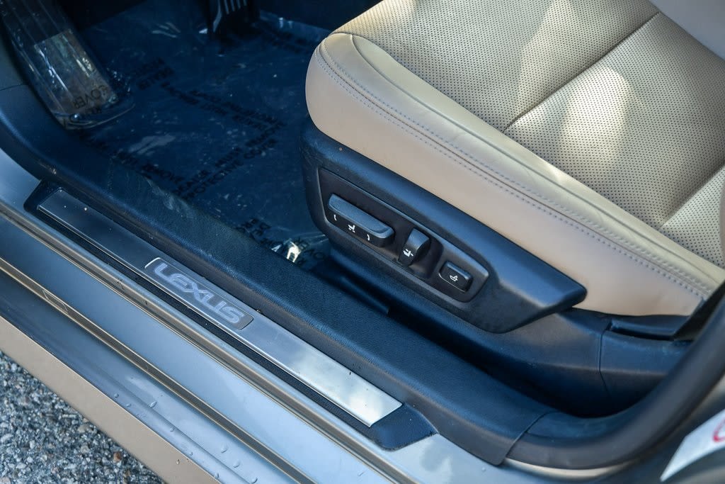 Thumbnail: 2016 Lexus GS - 6