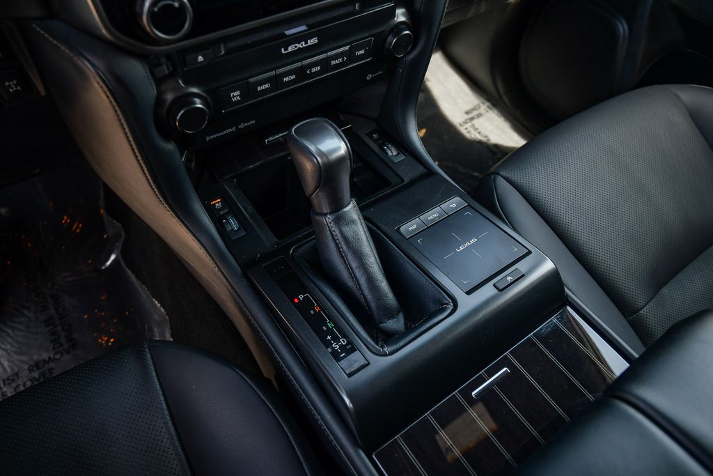 Thumbnail: 2023 Lexus GX - 14