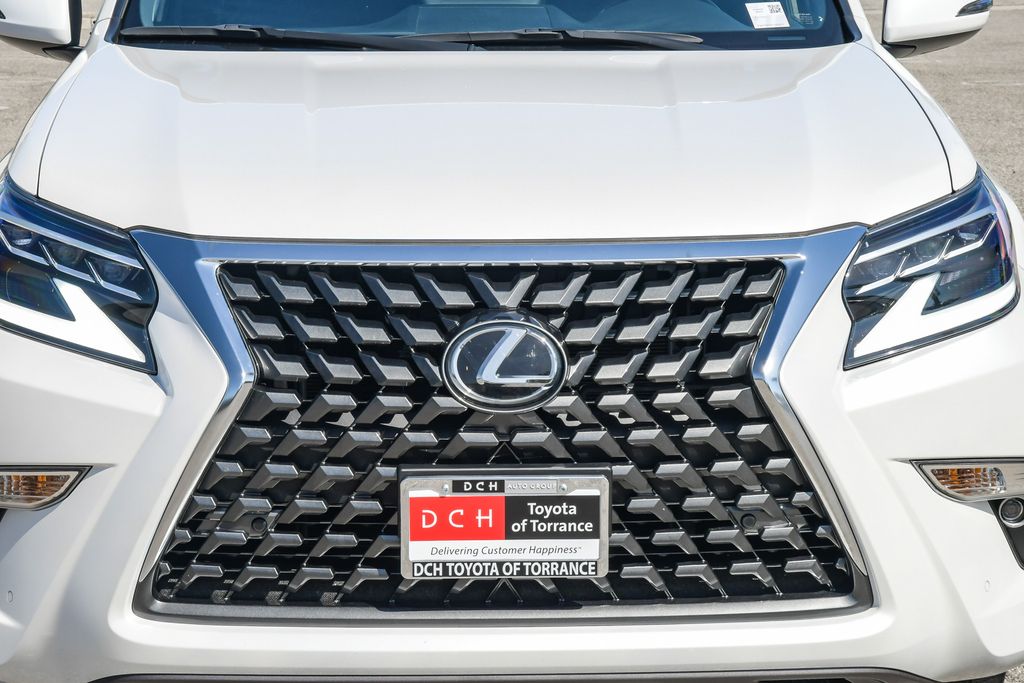 Thumbnail: 2023 Lexus GX - 8