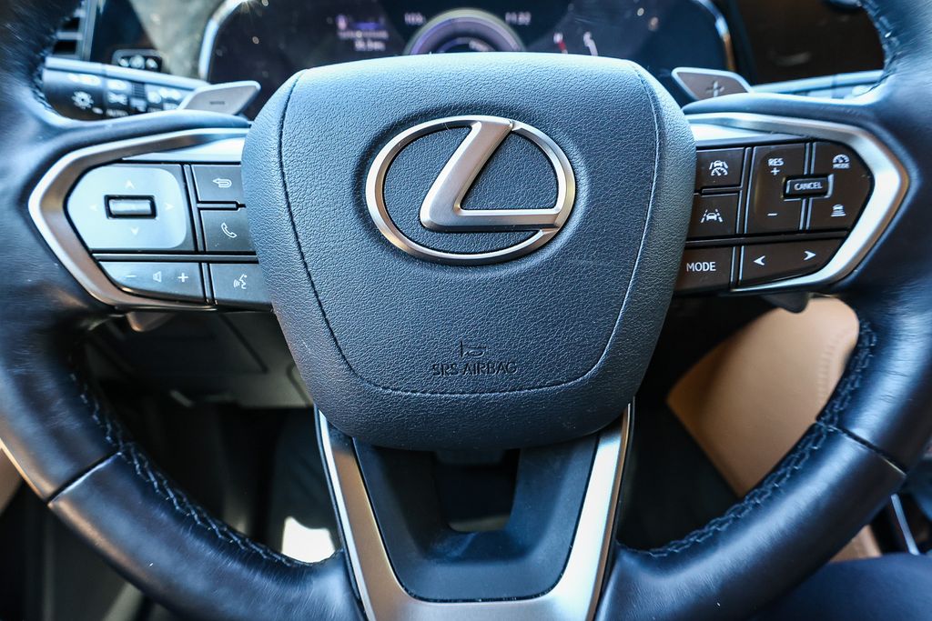 Thumbnail: 2024 Lexus ES - 27