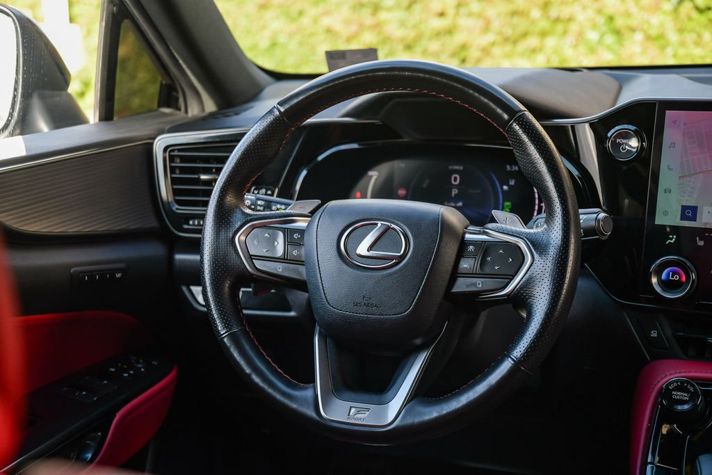 Thumbnail: 2024 Lexus ES - 2