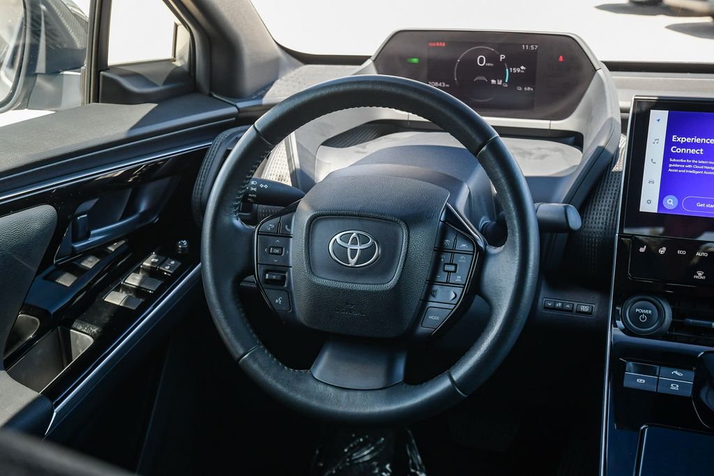 Thumbnail: 2025 Toyota bZ4X - 2