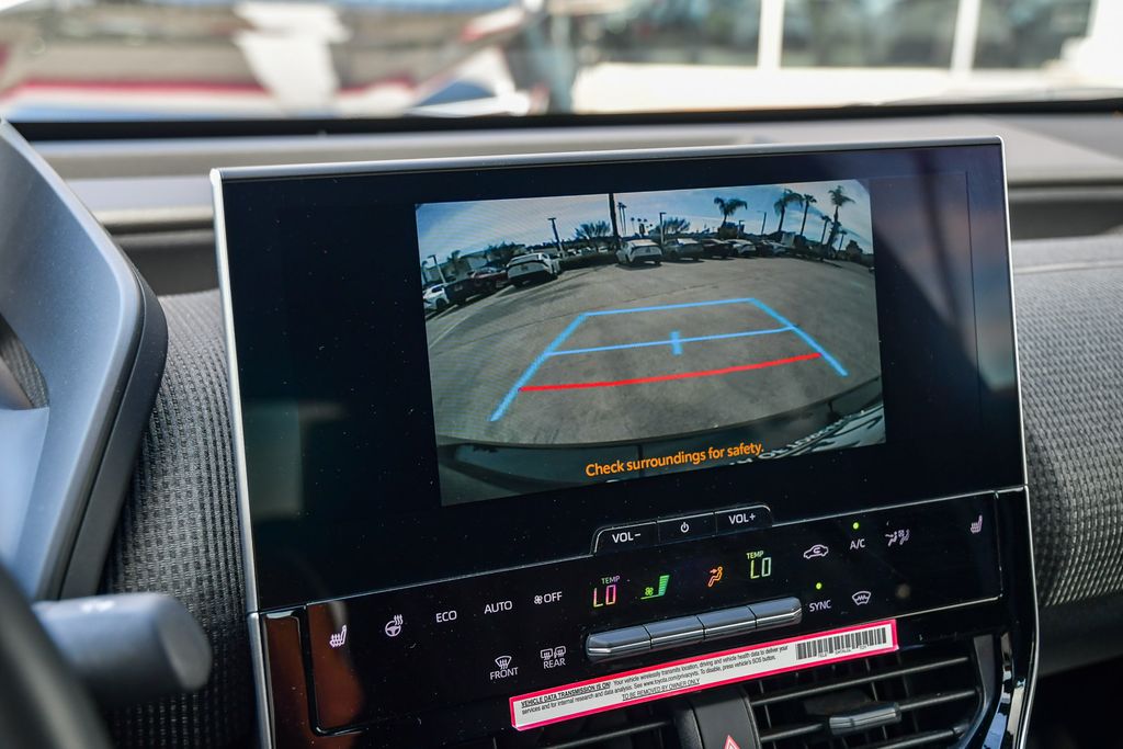 Thumbnail: 2024 Toyota bZ4X - 23