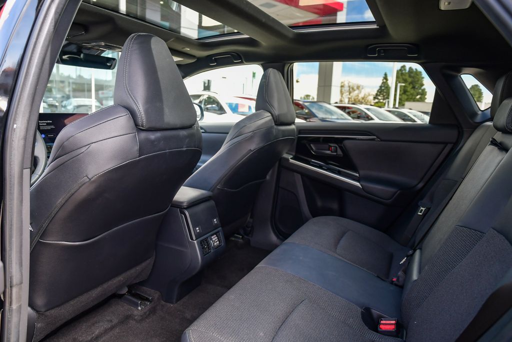 Thumbnail: 2024 Toyota bZ4X - 11