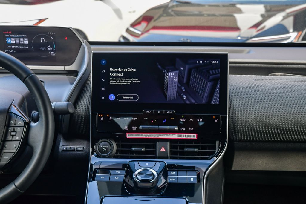 Thumbnail: 2024 Toyota bZ4X - 14