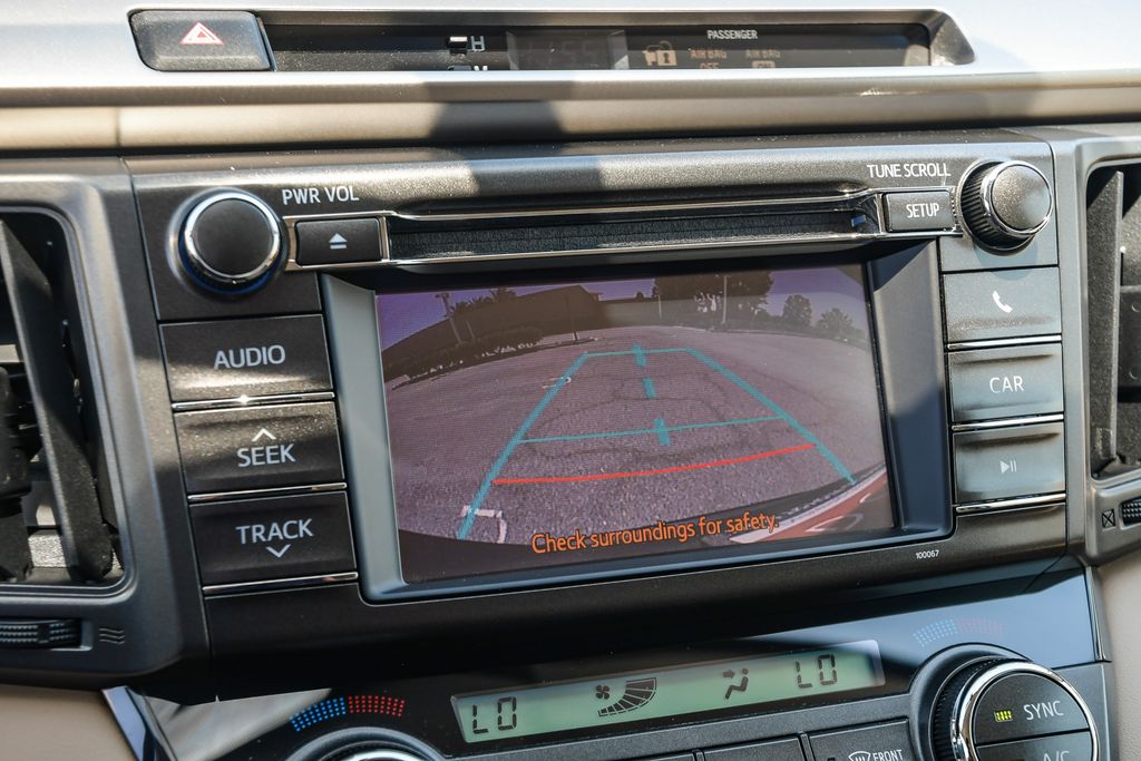 Thumbnail: 2013 Toyota RAV4 - 24