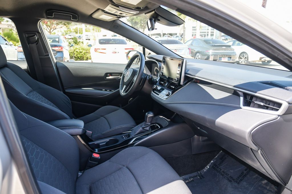 Thumbnail: 2021 Toyota Corolla - 10