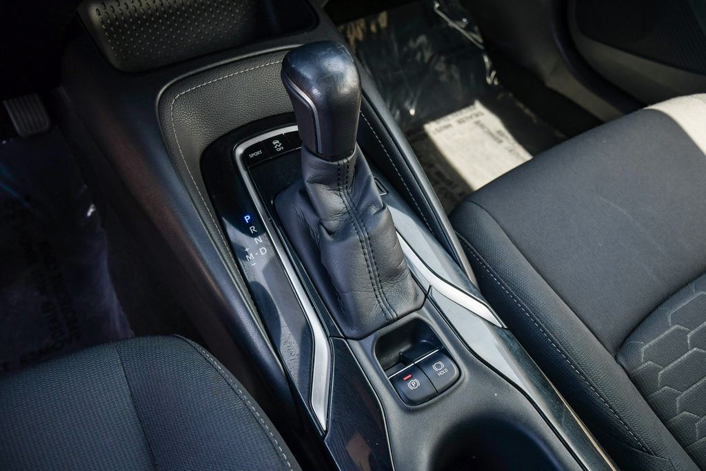 Thumbnail: 2021 Toyota Corolla - 14