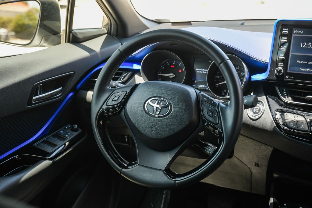 Thumbnail: 2021 Toyota C-HR - 2