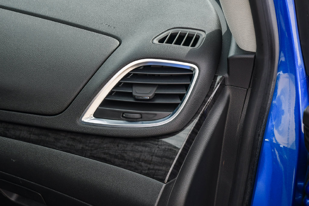 Thumbnail: 2016 Buick Encore - 24