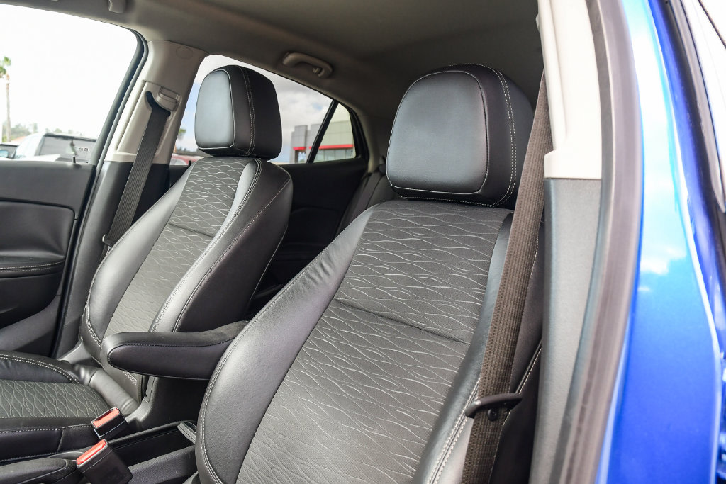Thumbnail: 2016 Buick Encore - 26