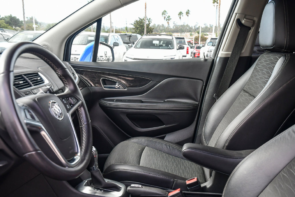 Thumbnail: 2016 Buick Encore - 25