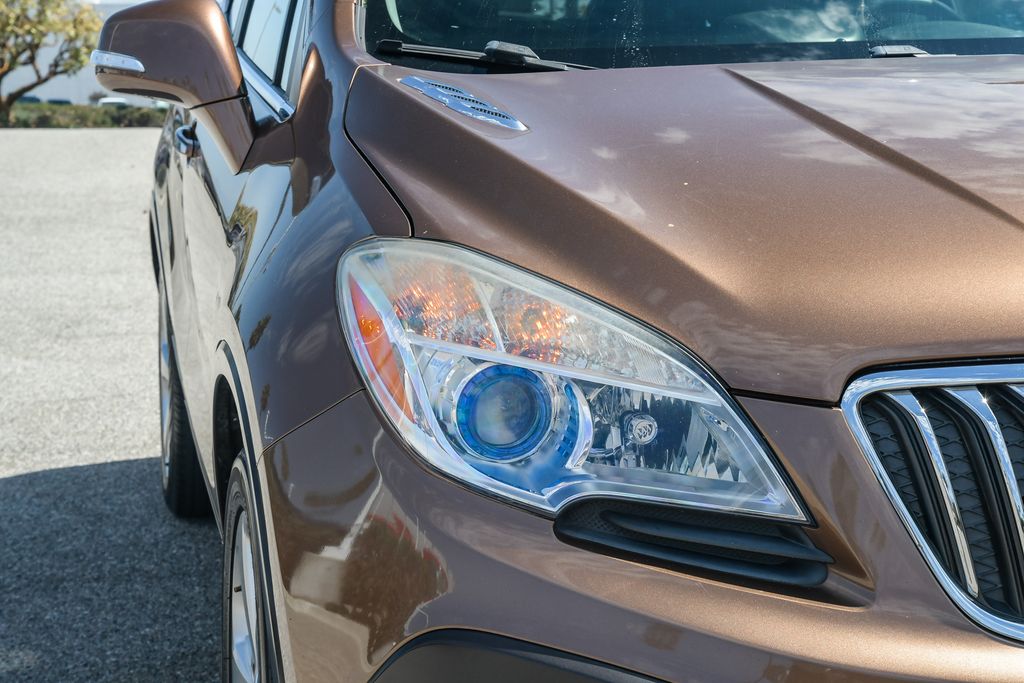 Thumbnail: 2016 Buick Encore - 18