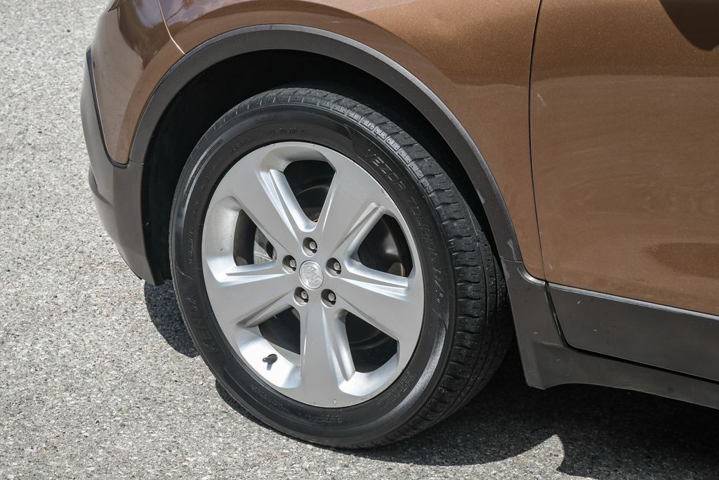 Thumbnail: 2016 Buick Encore - 7