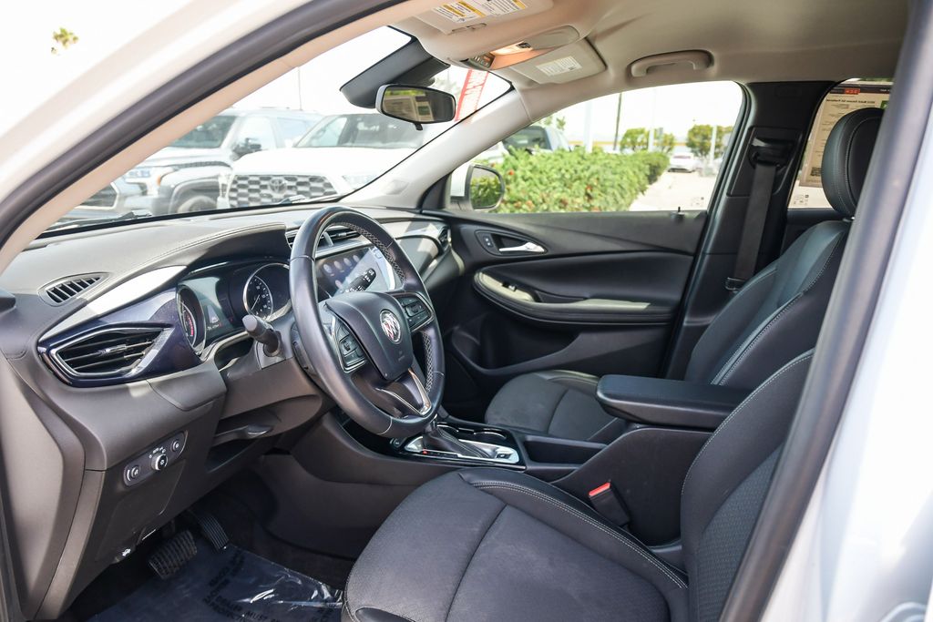 Thumbnail: 2022 Buick Encore GX - 11