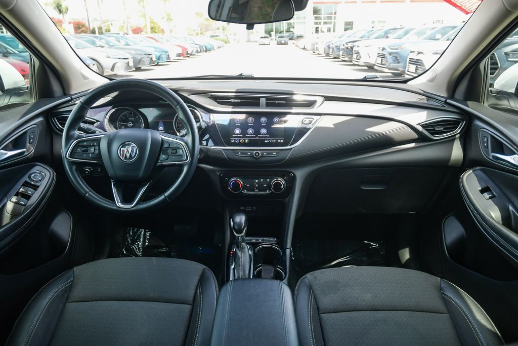 Thumbnail: 2022 Buick Encore GX - 9