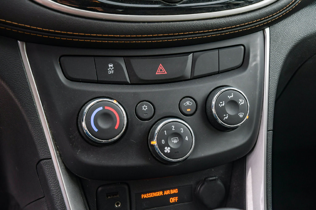 Thumbnail: 2019 Chevrolet Trax - 24