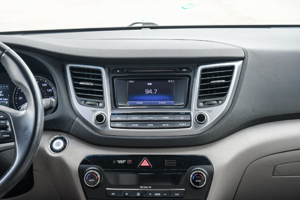 Thumbnail: 2017 Hyundai Tucson - 12