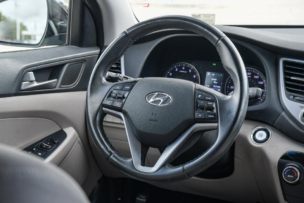 Thumbnail: 2017 Hyundai Tucson - 2
