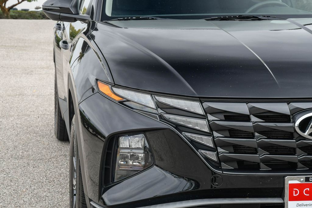 Thumbnail: 2023 Hyundai Tucson - 17