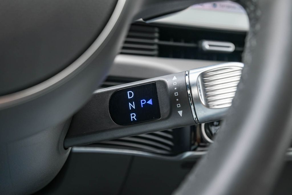 Thumbnail: 2024 Hyundai Ioniq 5 - 26