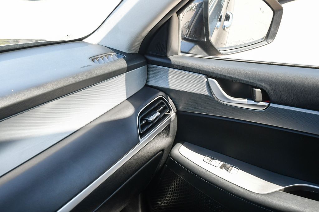 Thumbnail: 2020 Hyundai Palisade - 25
