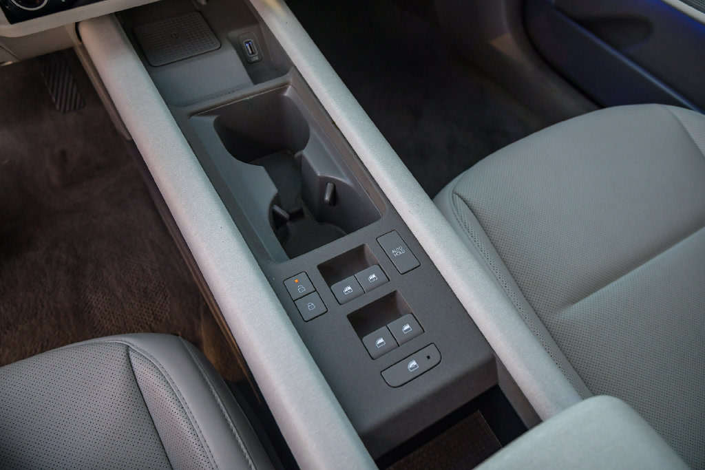 Thumbnail: 2024 Hyundai Ioniq 6 - 14