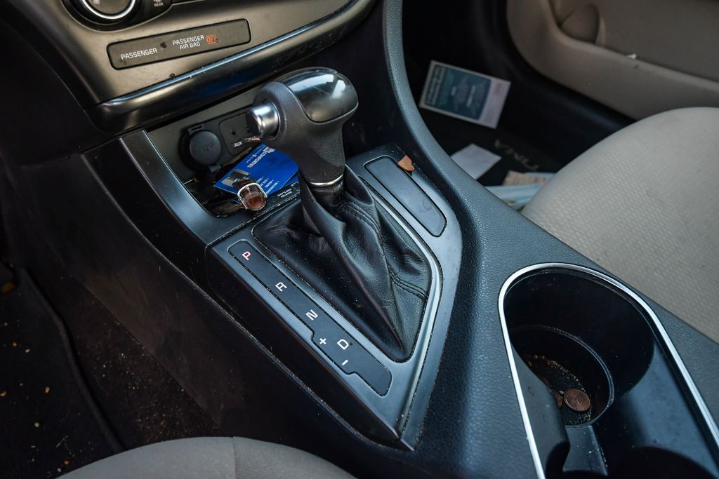 Thumbnail: 2014 Kia Optima - 14