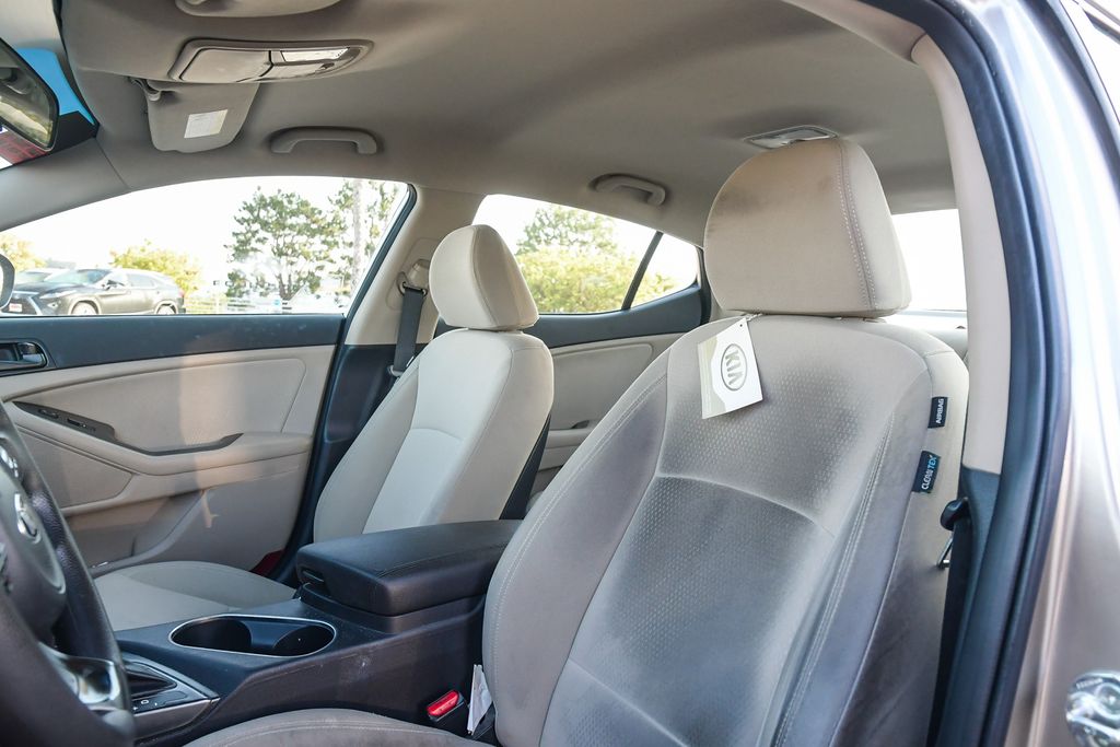 Thumbnail: 2014 Kia Optima - 23