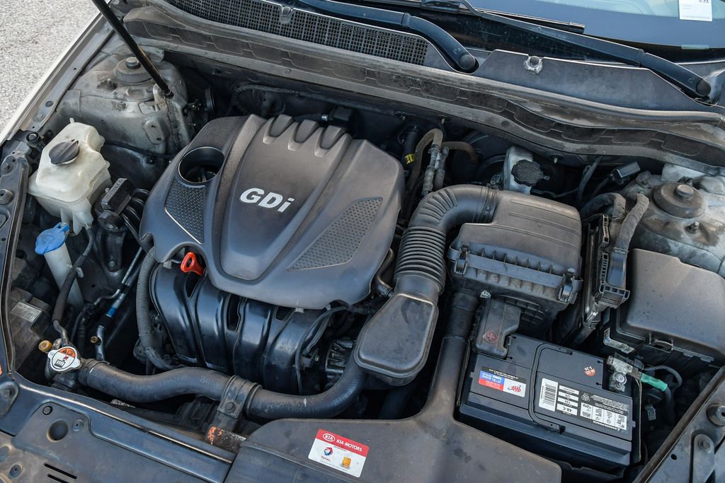 Thumbnail: 2014 Kia Optima - 8
