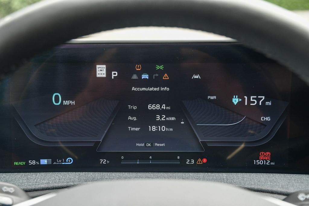 Thumbnail: 2023 Kia EV6 - 15